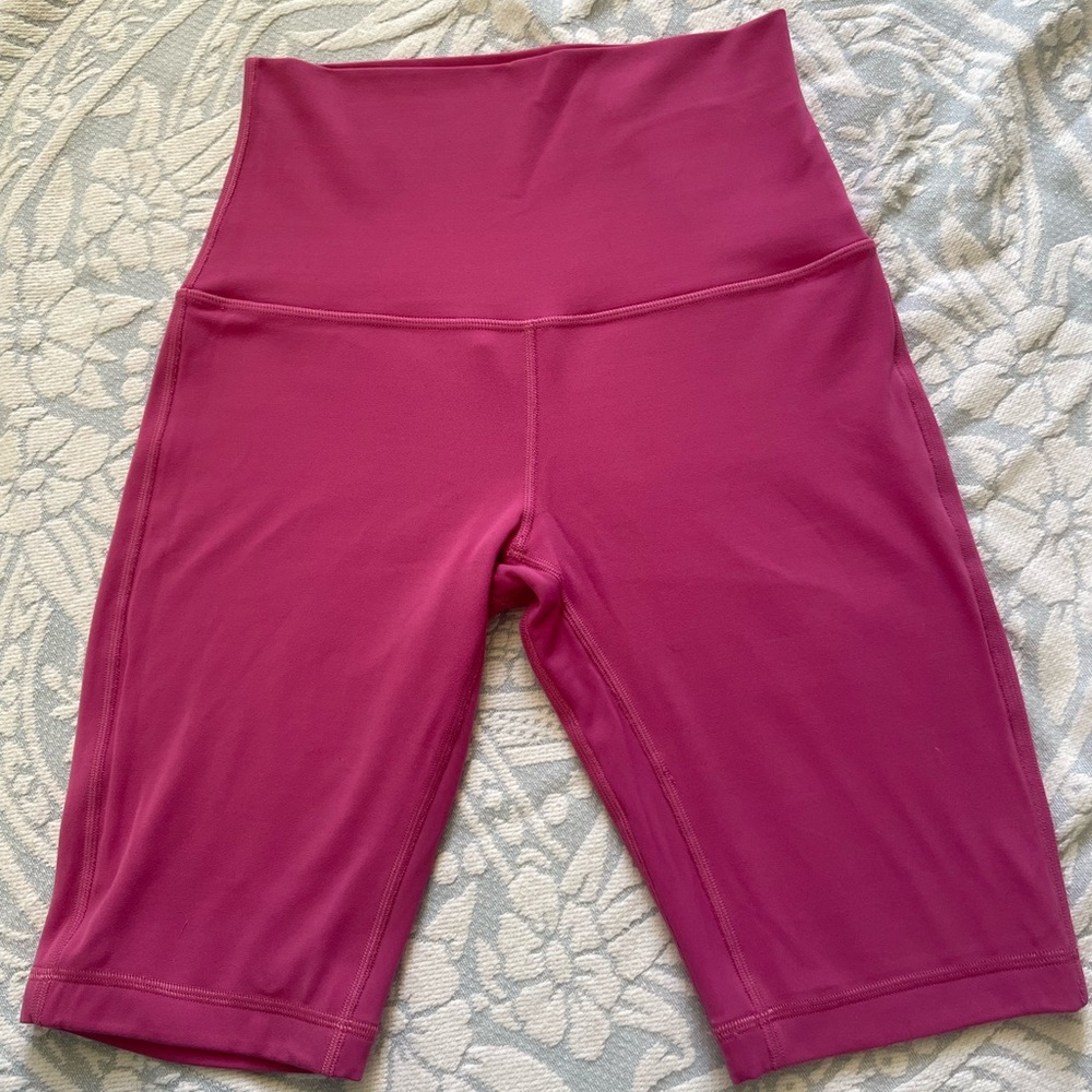 Lululemon Align Super High Rise Short 10”